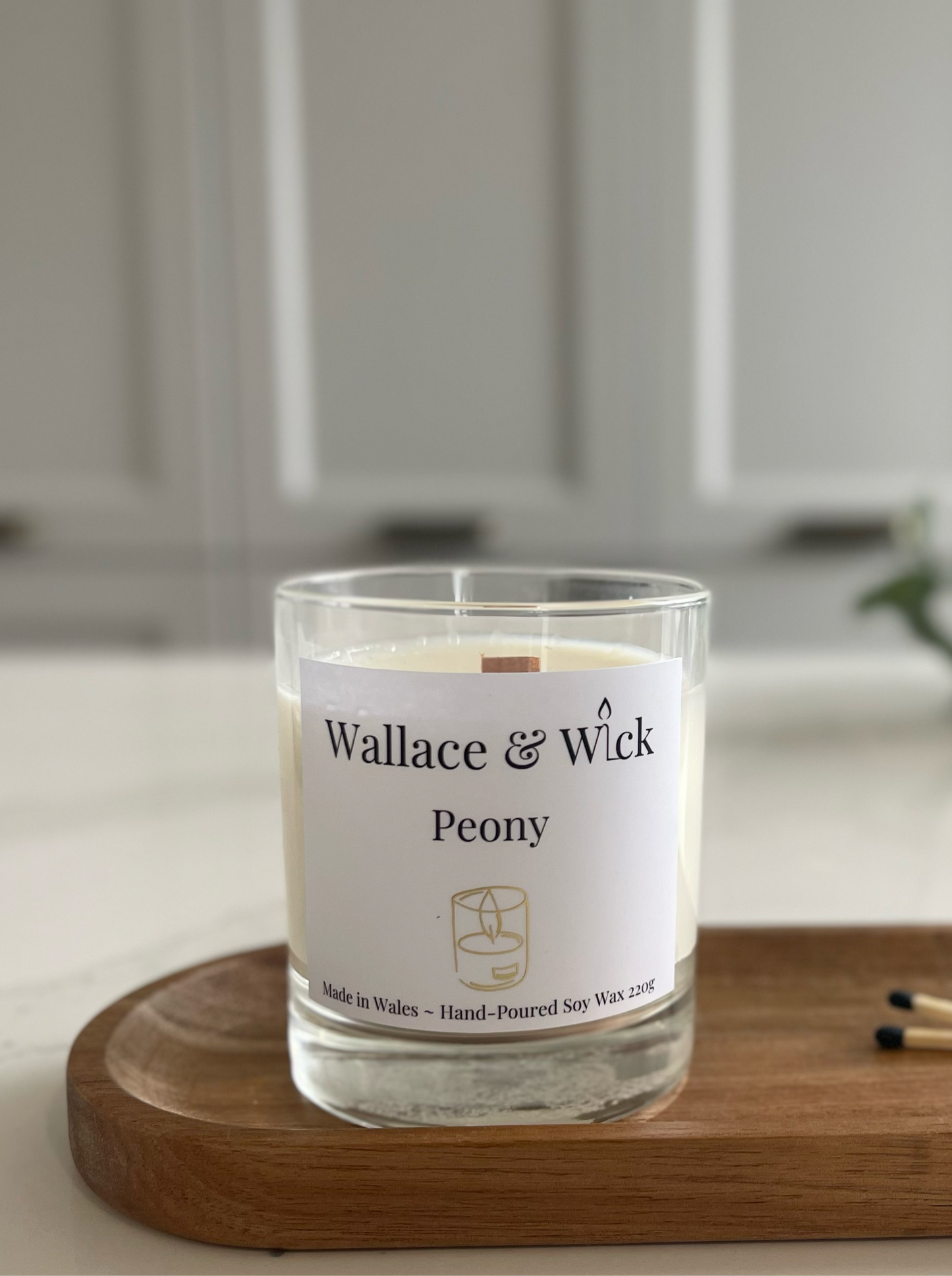 Peony Scented Wood Wick Candle