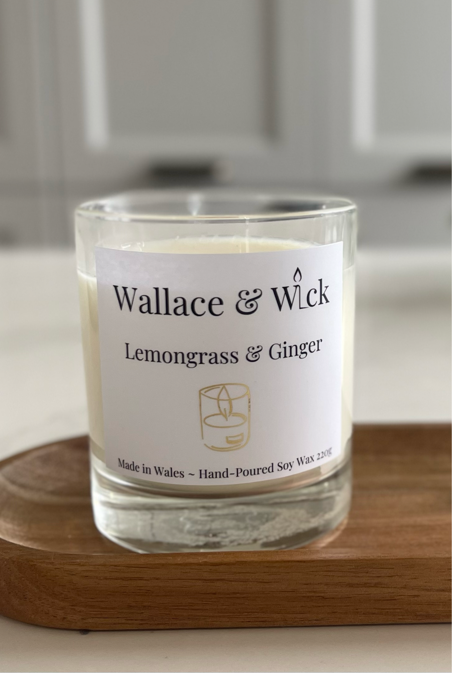 Lemongrass & Ginger Scented Wood Wick Candle