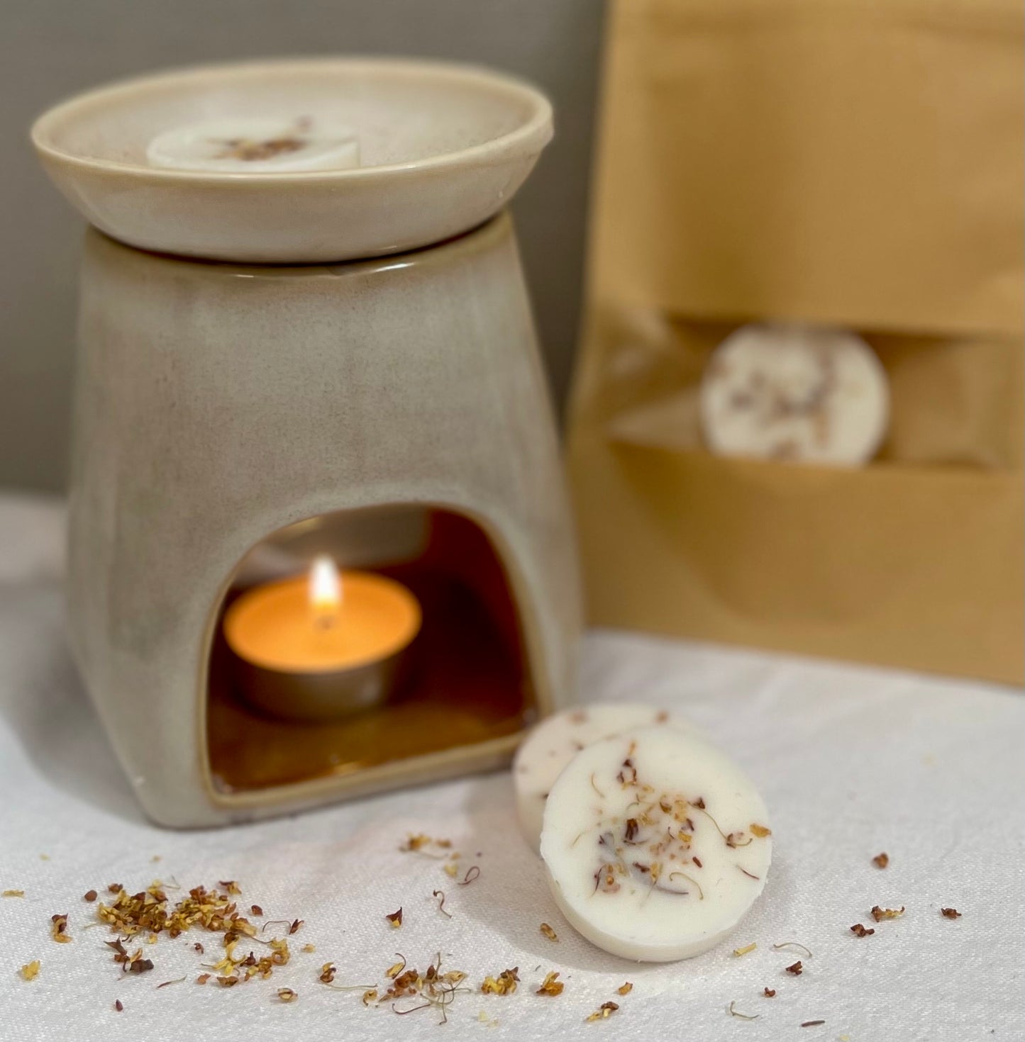 Lemongrass & Ginger Scented Botanical Soy Wax Melt